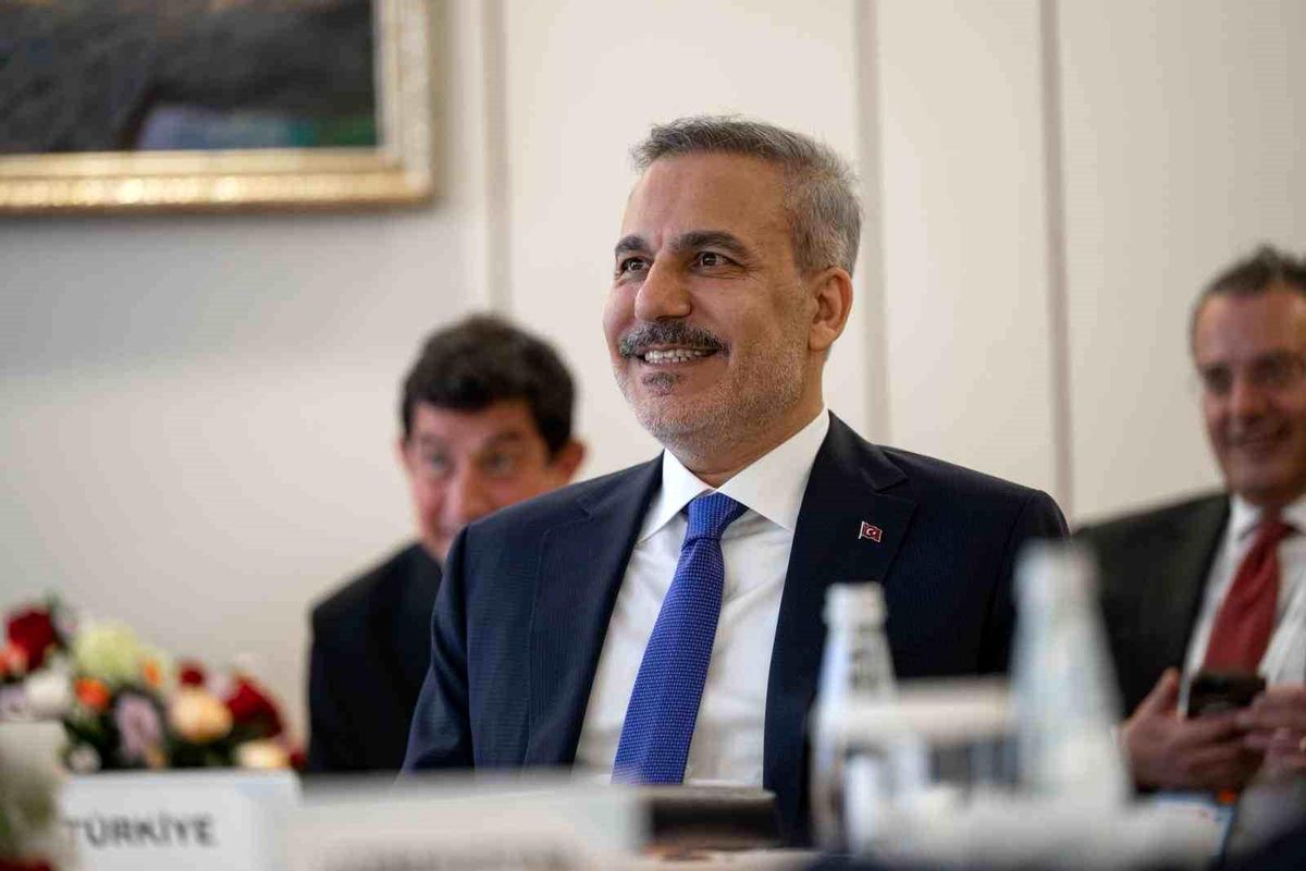 Hakan Fidan, Türkistan\'da TDT Toplantısına Katıldı