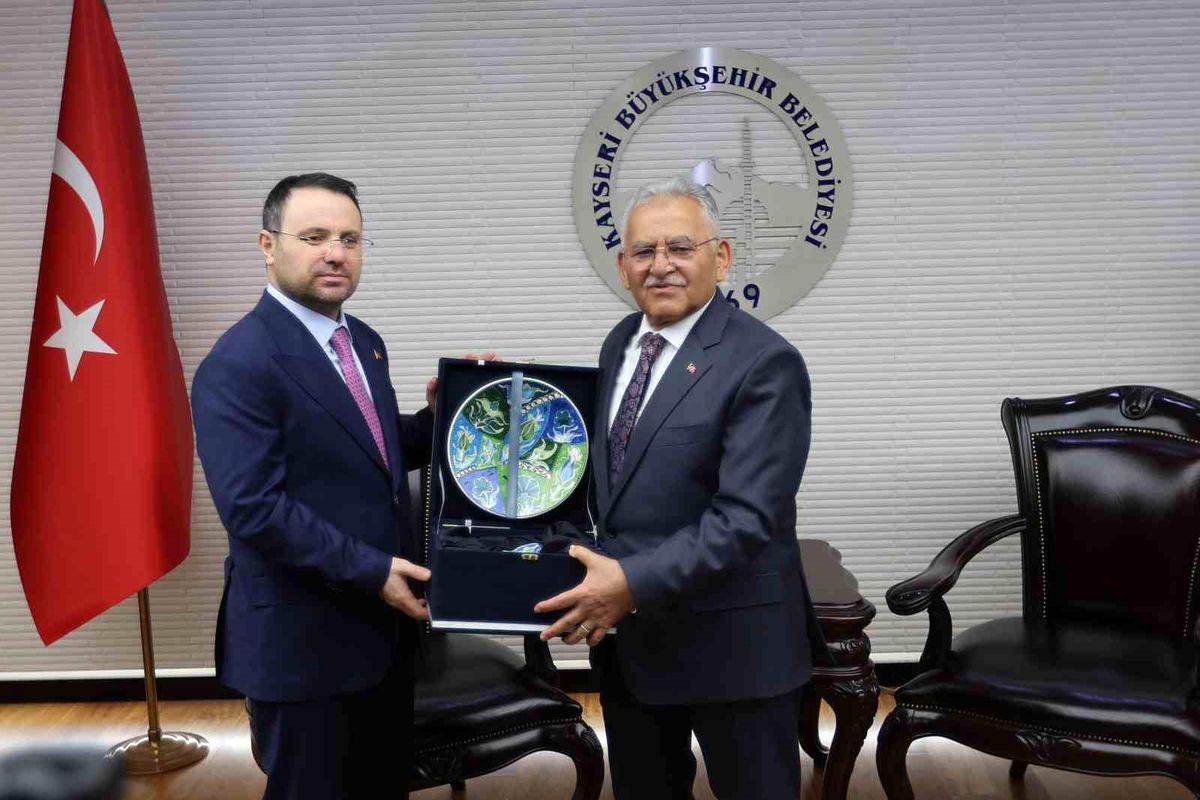 Başkan Büyükkılıç, Bakan Gürlek\'i ağırladı: "Kayseri, bir cazibe merkezi"
