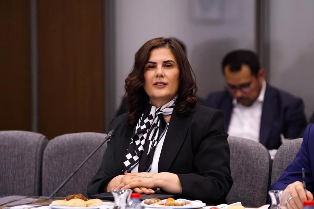 Özlem Çerçioğlu başarı anketinde önde