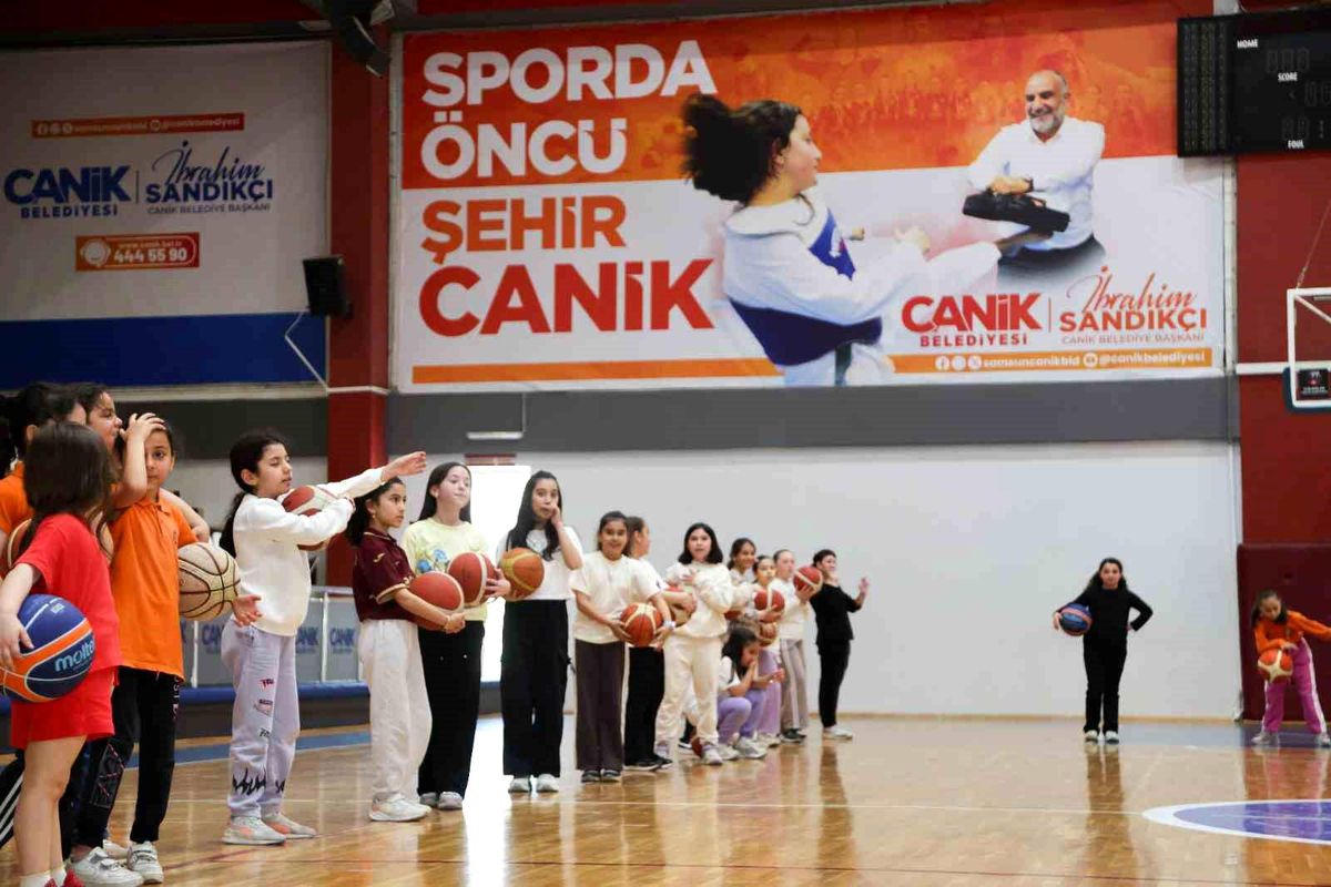 Başkan Sandıkçı: "Canik\'te geleceğin şampiyonlarını keşfediyoruz"