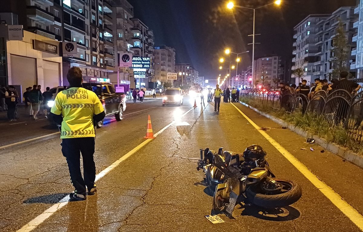Batman\'da Trafik Kazası: 2 Ölü