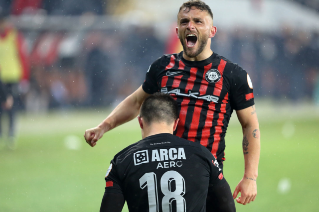 Bodrum'u deviren Çorum FK, Esenler Erokspor'un finaldeki rakibi oldu
