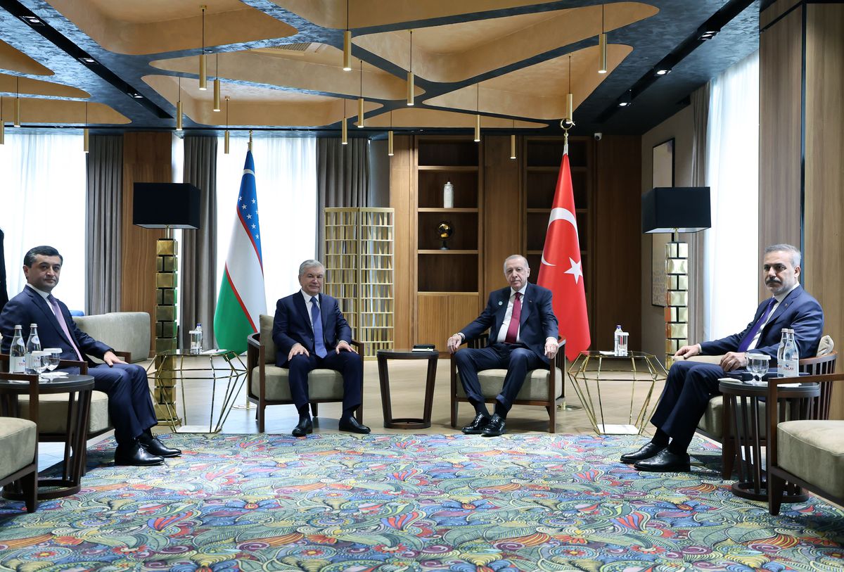 Erdoğan ve Mirziyoyev Türkistan\'da buluştu