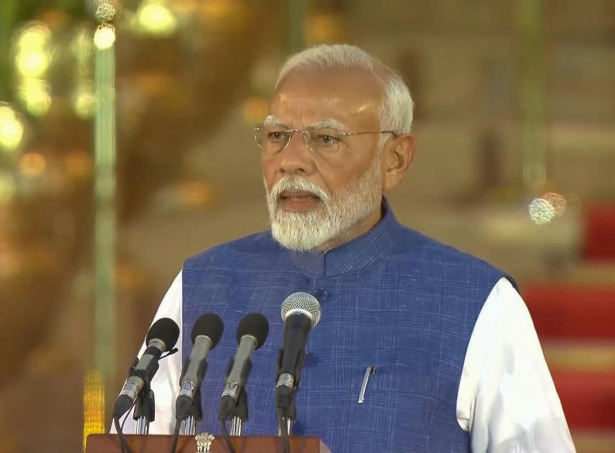 Modi Avrupa ve Körfez Ülkelerine Resmi Ziyaret Başlattı