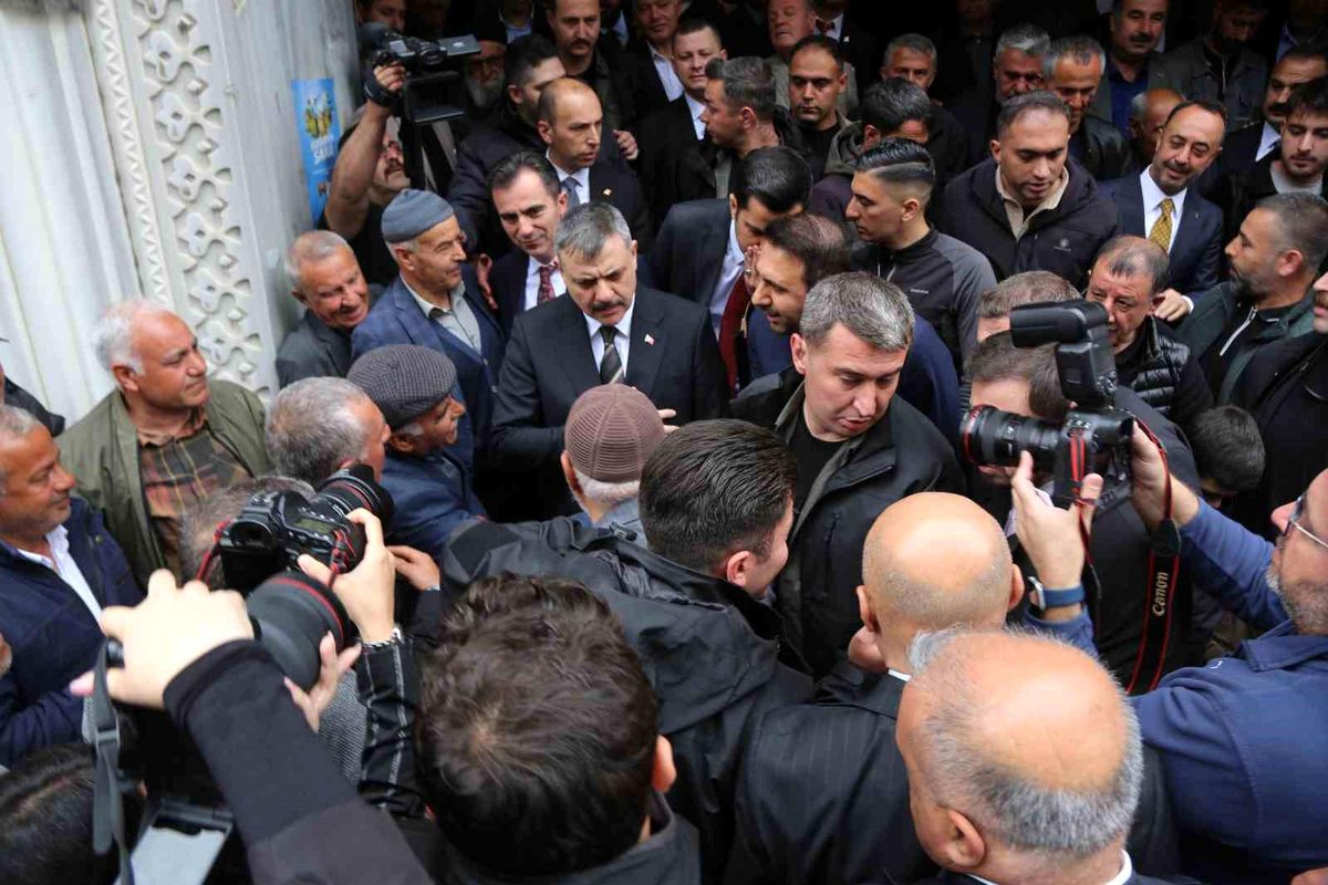 İçişleri Bakanı Mustafa Çiftçi, Bitlis\'te ziyaretlerde bulundu