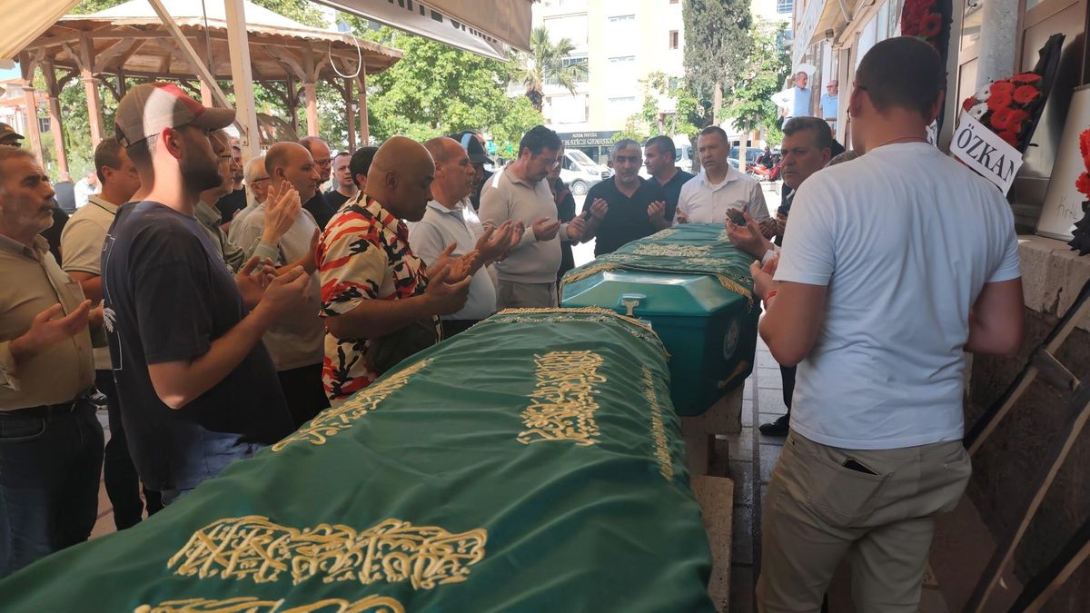 15 dakika arayla gelen iki acı haber! Kalp masajı yaptığı arkadaşının ardından o da öldü
