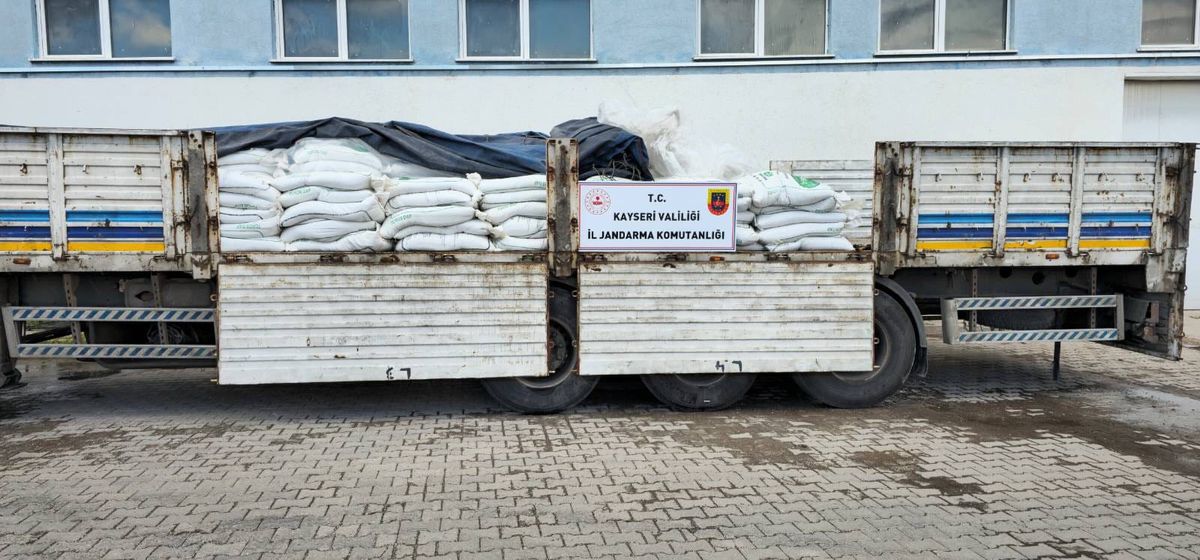 Kayseri\'de 24 ton sahte gübre ele geçirildi