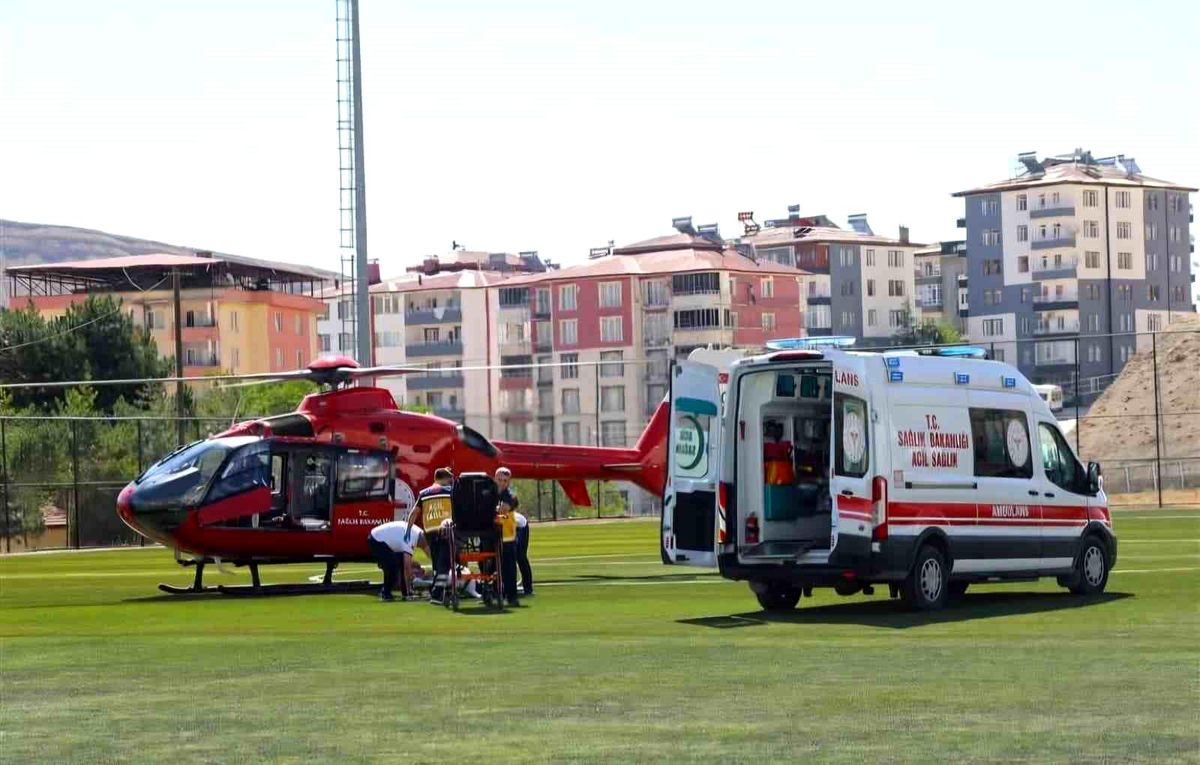 Ambulans Helikopter Solunum Yetmezliği Olan Hastayı Kurtardı