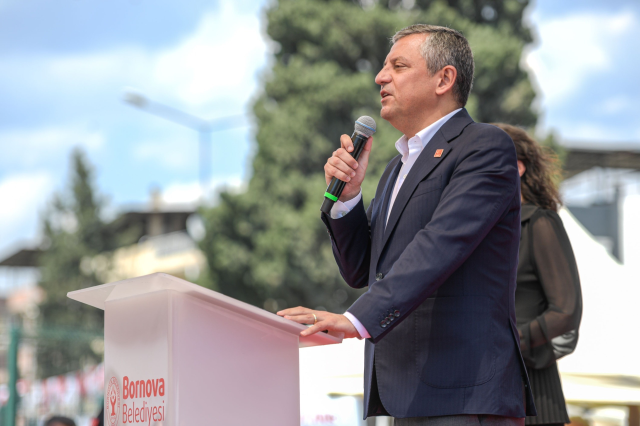 Özgür Özel'den İzmir'de 3 açılış: Söz verdiğimiz gibi camimizi hizmete sunduk