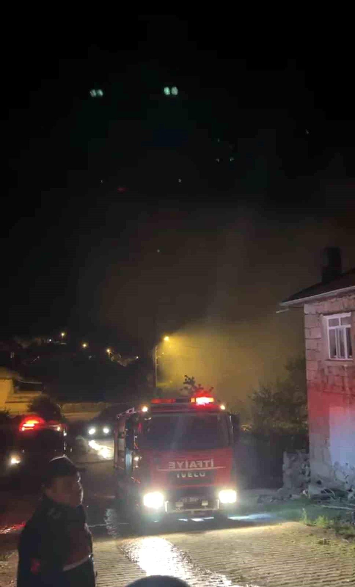 Seydişehir\'de Samanlık Yangını Kontrol Altına Alındı