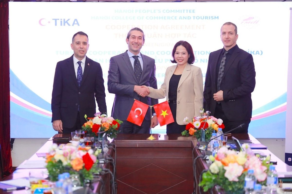TİKA Kamboçya ve Vietnam\'da Projeler Başlattı