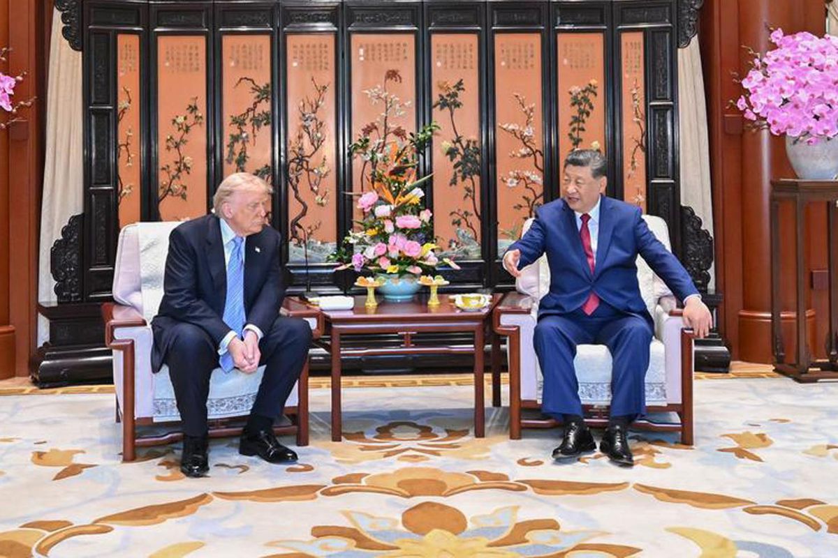 Trump\'ın Çin ziyaretinde dikkat çeken koltuk detayı