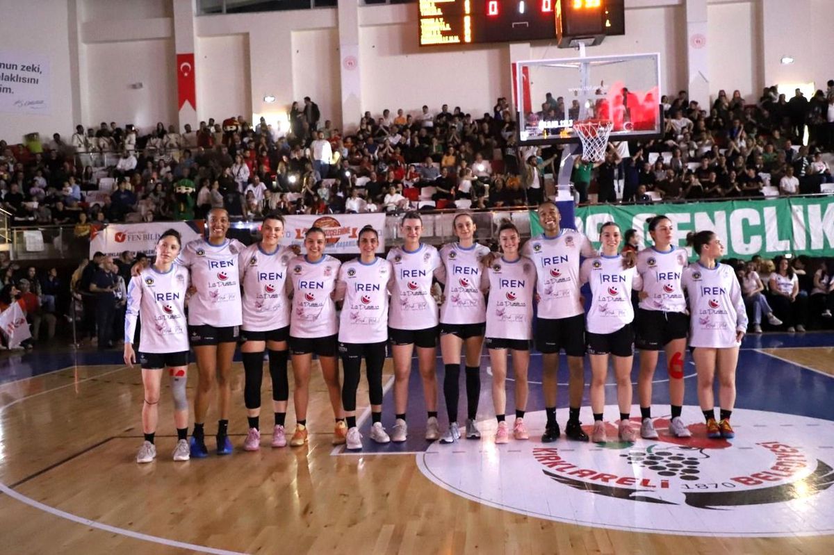 Turgutlu Belediyespor Kırklareli'nde avantajı kaptı