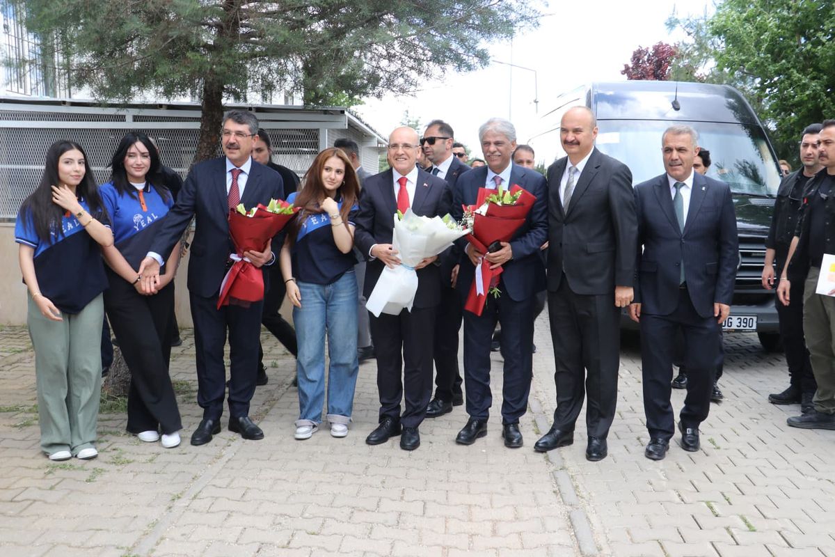 Bakan Şimşek: Eğitim Artık Ömür Boyu Sürecek