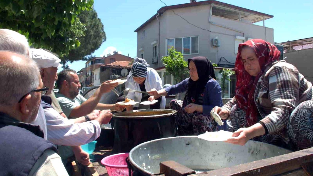 Balıkesir\'de 30 yıllık mahalle hayrı yapıldı