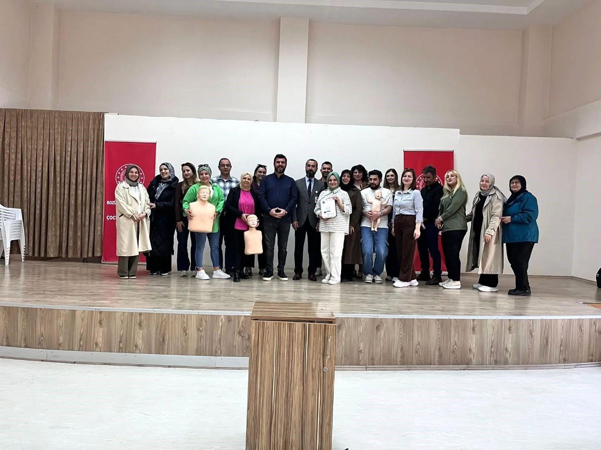 Bozüyük\'te İlk Yardım Eğitimi Verildi