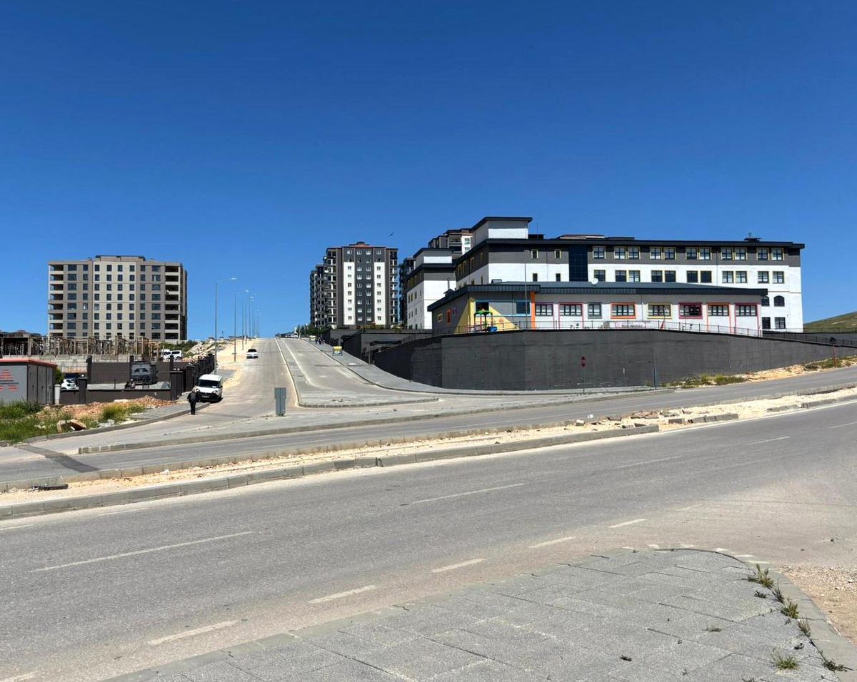 CHP\'li Belediye Başkanının kurban keserek, dualarla açtığı genelevin yerine okul