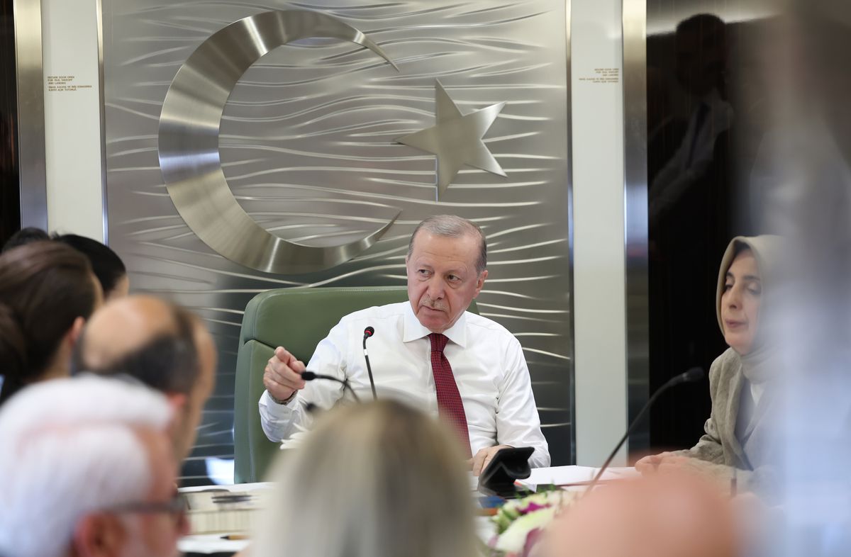 Cumhurbaşkanı Erdoğan: Silah bırakmanın ivmelenmesi için İstihbarat Teşkilatımız çalışıyor