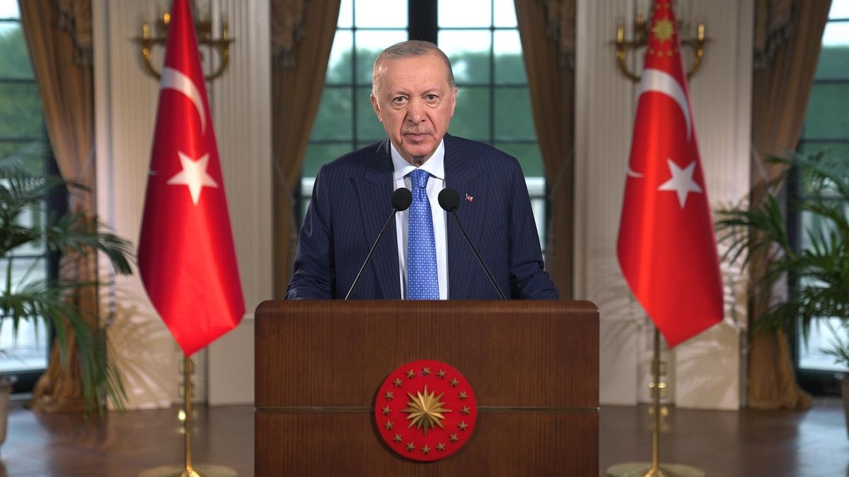 Erdoğan\'dan Türk Günü Yürüyüşü\'ne video mesaj