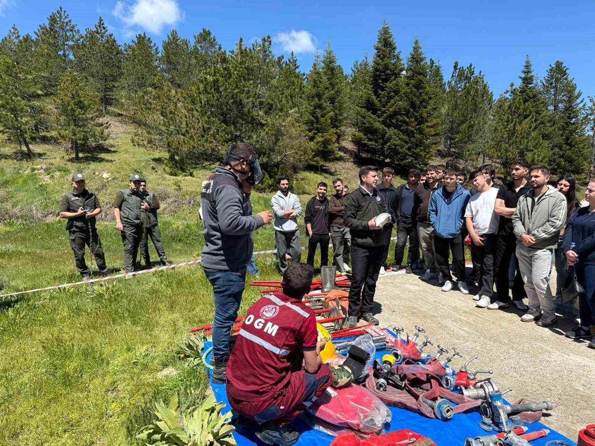 Demirci\'de Orman Bilinci Artıyor