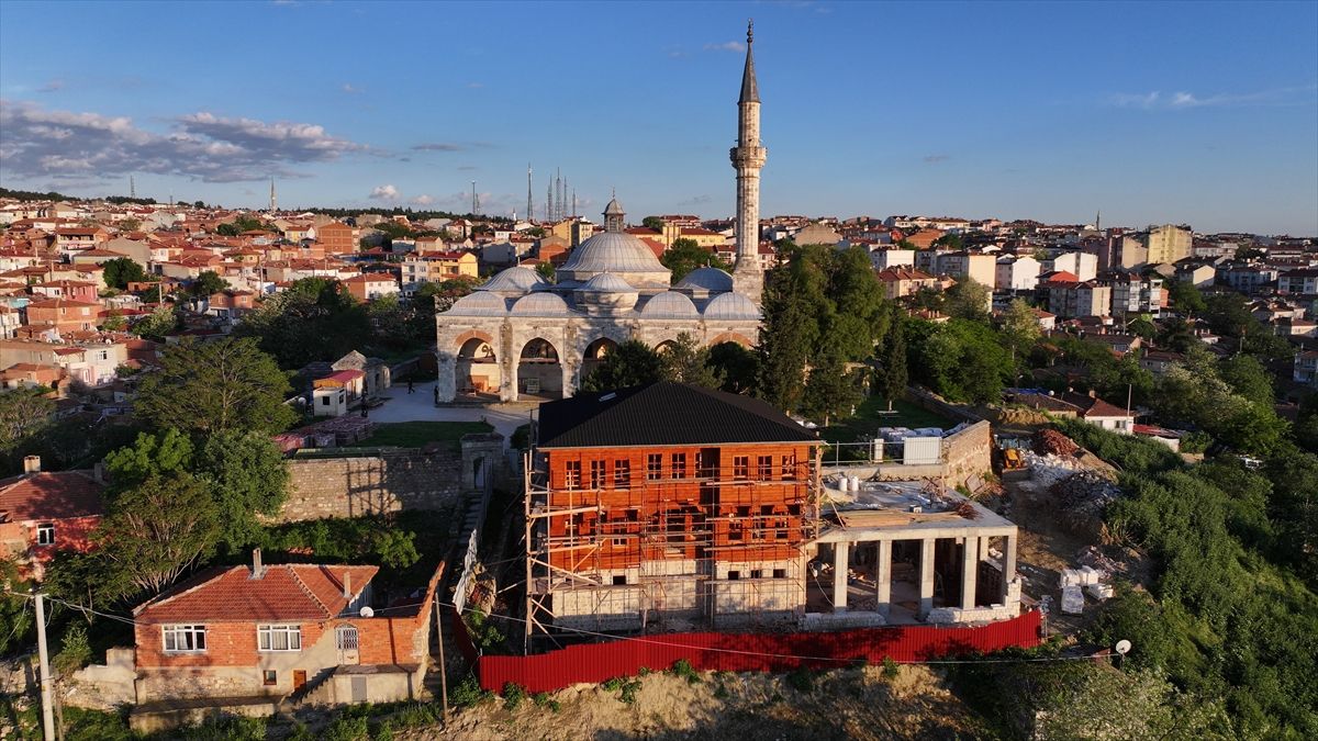 Muradiye Mevlevihanesi İhya Çalışmaları Sona Yaklaşıyor