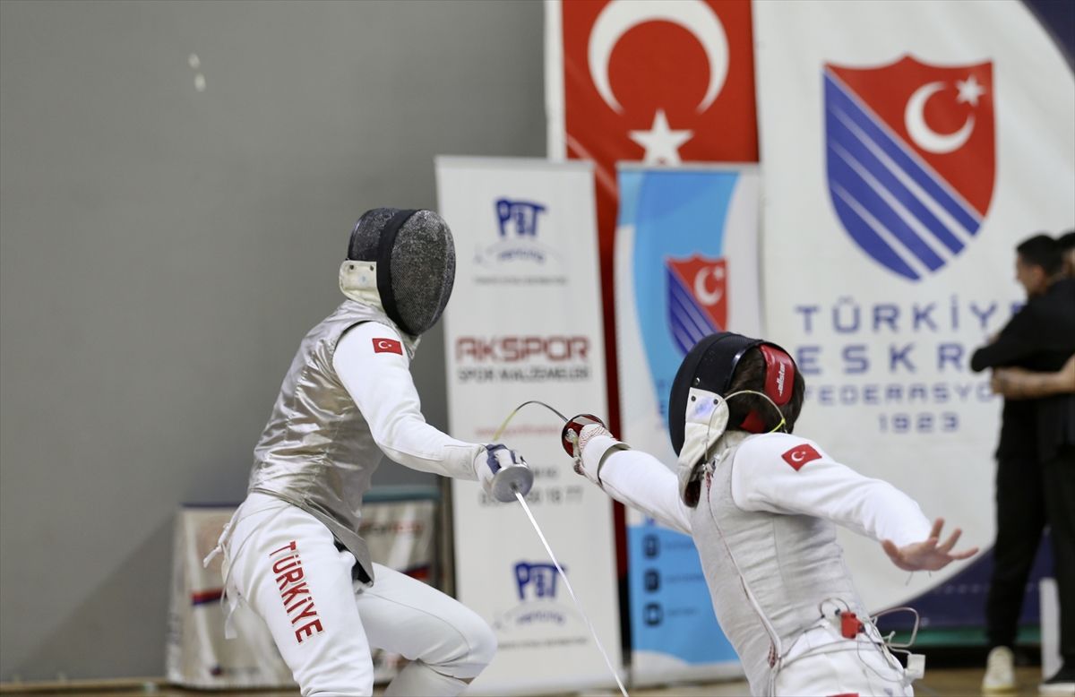 Fethiye\'de Flöre Federasyon Kupası Devam Ediyor