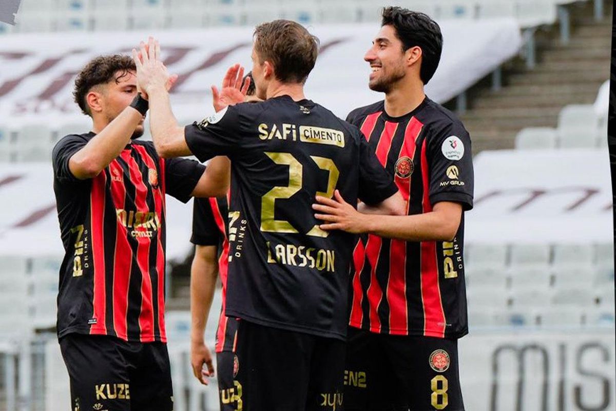 Fatih Karagümrük Süper Lig\'e galibiyetle veda etti