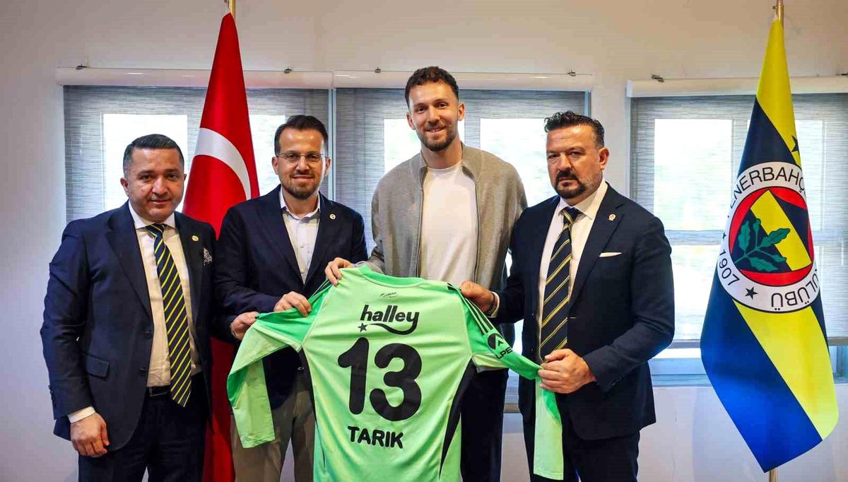 Fenerbahçe, Tarık Çetin ile 3 Yıl Daha