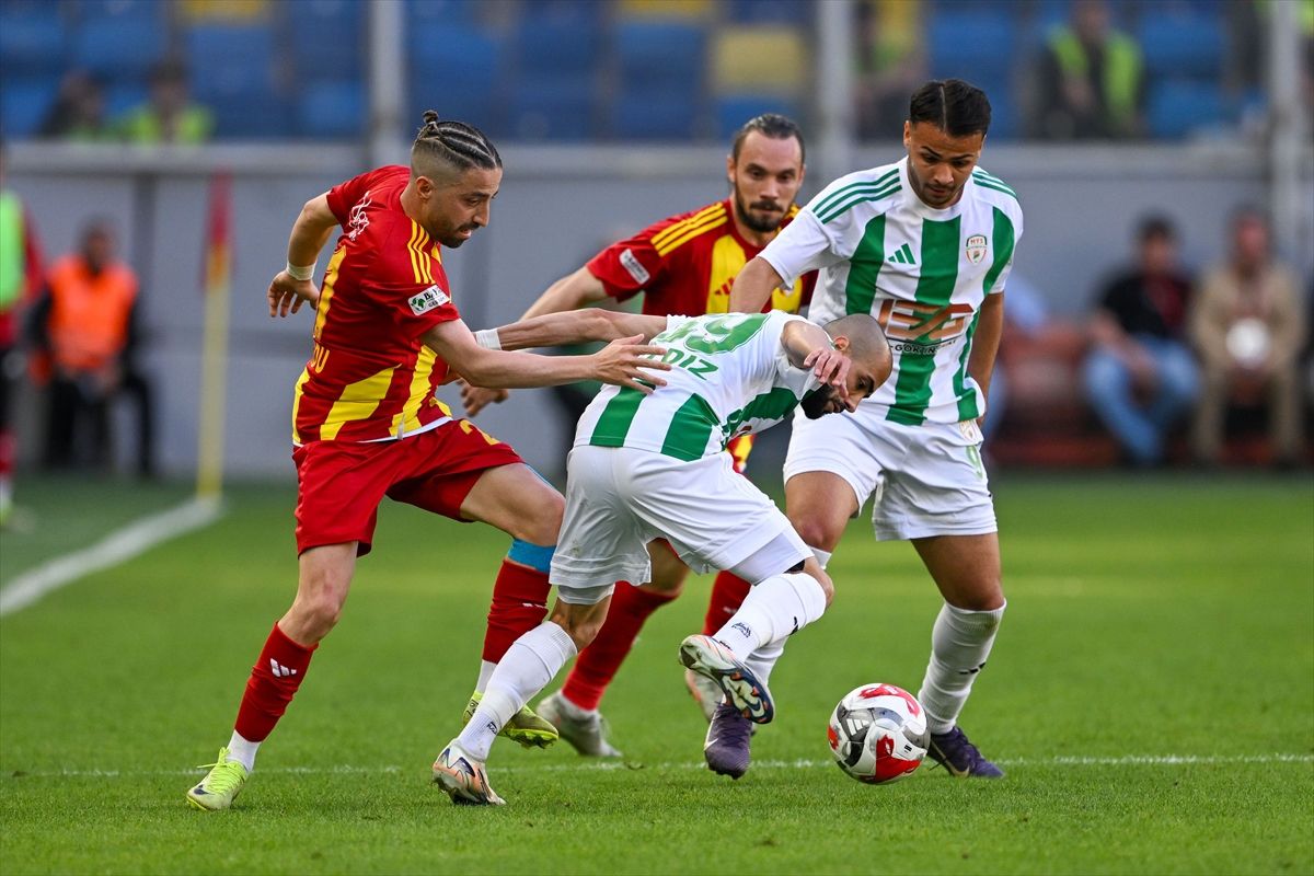 Çorluspor 1947, 2. Lig\'e Yükseldi