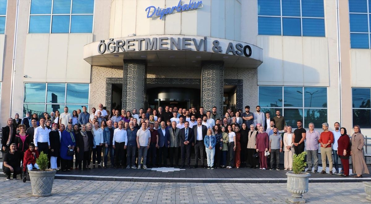 Diyarbakır\'da Veda Yemeği Düzenlendi