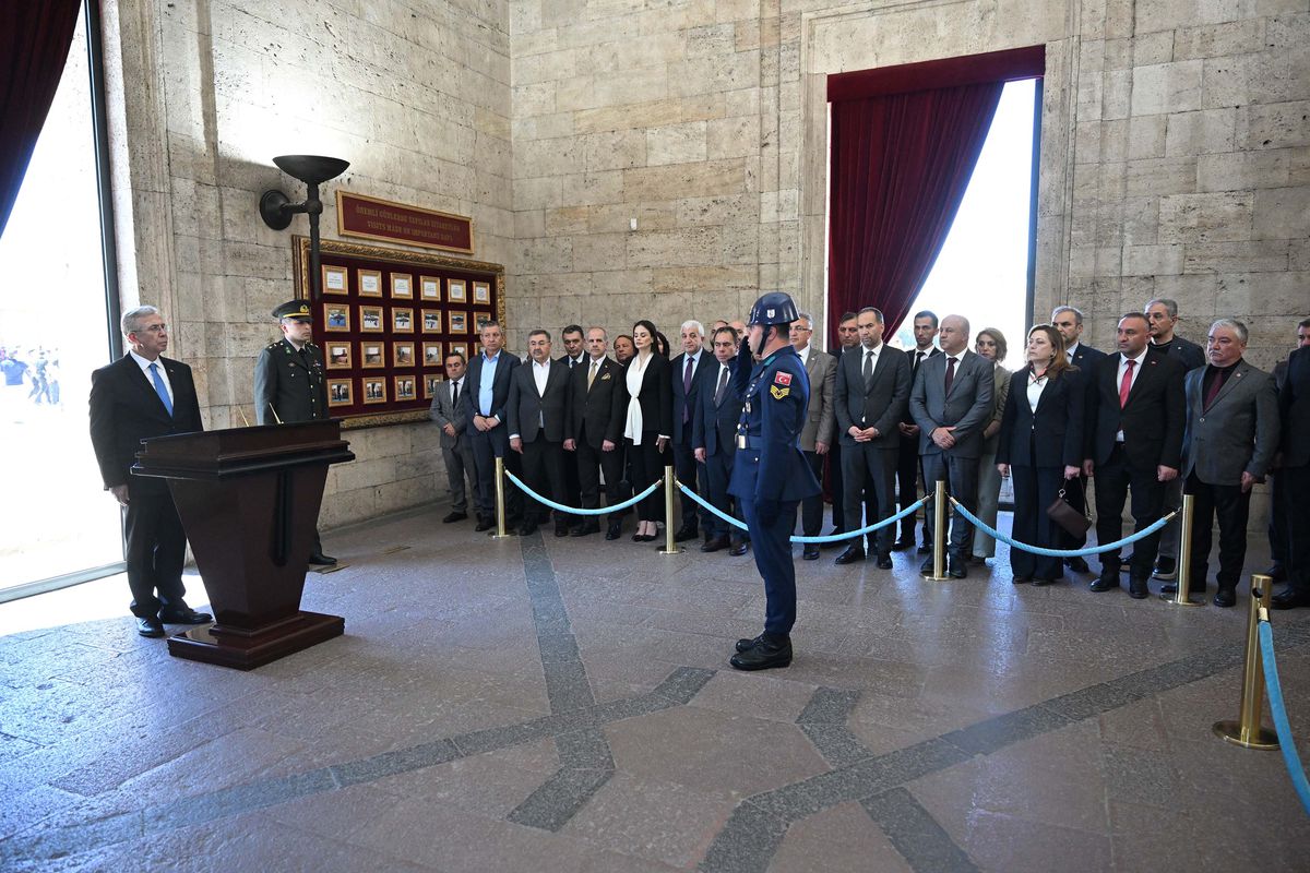 Yavaş, Anıtkabir\'i Ziyaret Etti