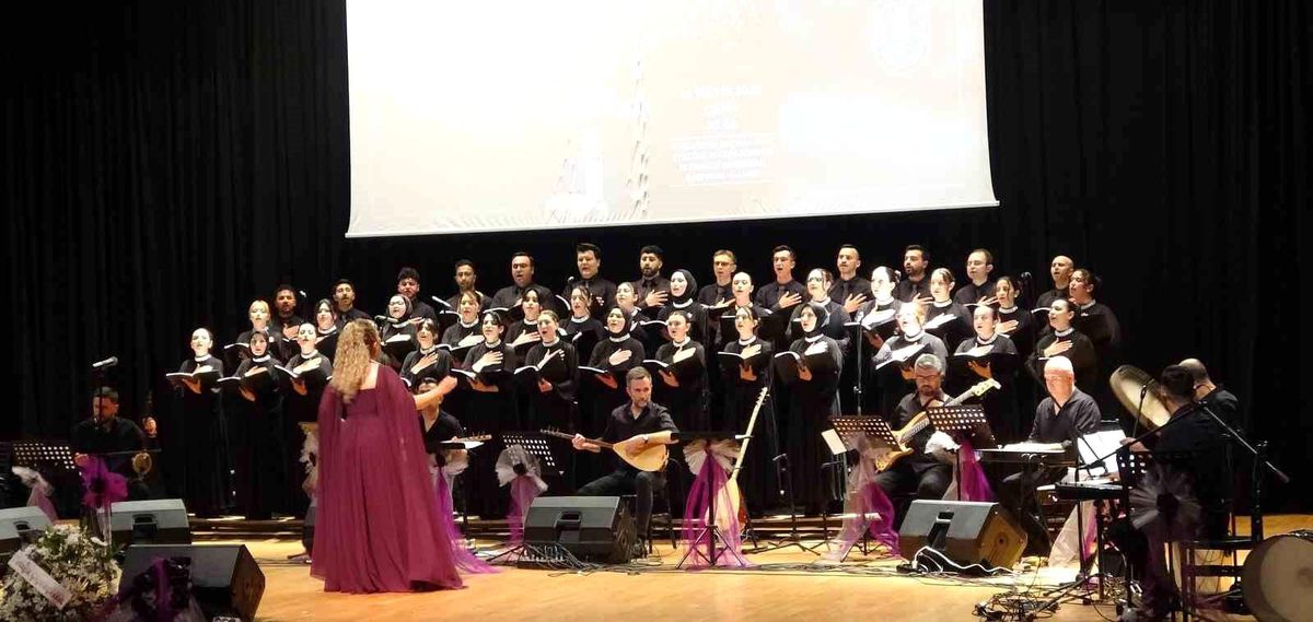 MSKÜ\'den Muhteşem Türk Halk Müziği Gecesi: \'Birliğimiz Dirliğimiz Türkülerimiz\' Konseri
