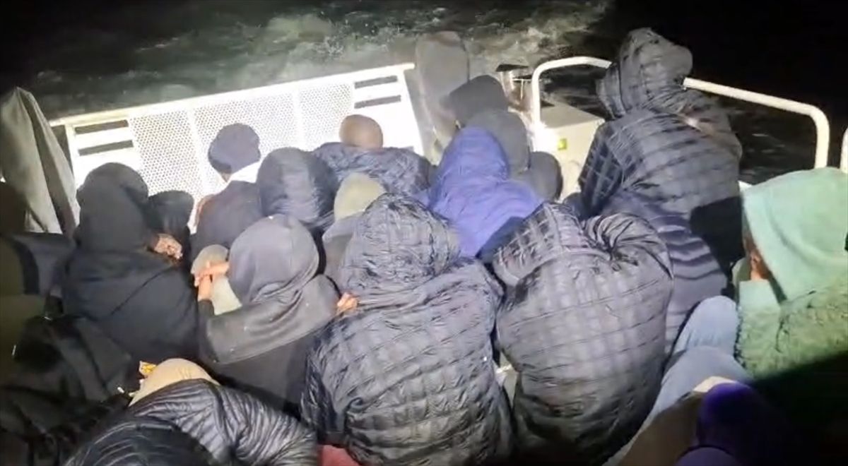 Milas\'ta 28 Düzensiz Göçmen Yakalandı
