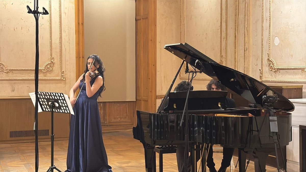 Melisa Uzunarslan ve Cem Babacan\'dan Unutulmaz Konser