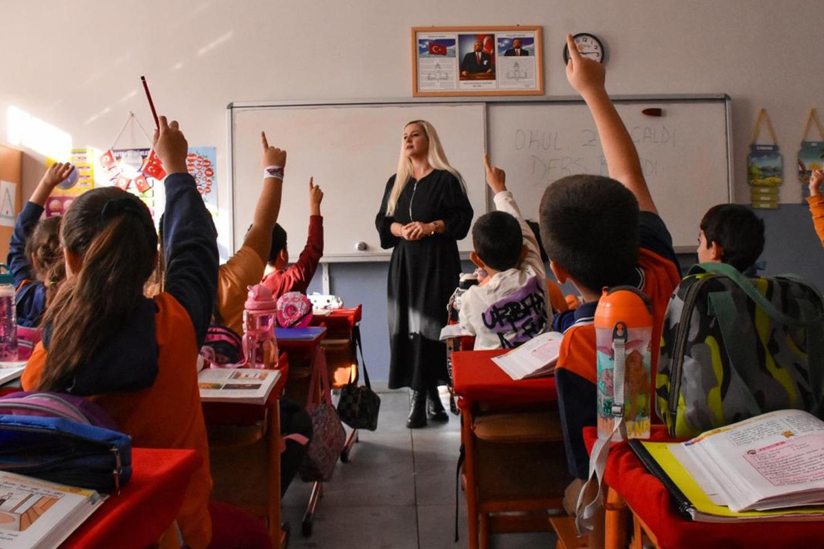 Okul saldırıları sonrası harekete geçildi! Veli Randevu Sistemi\'nde yeni dönem