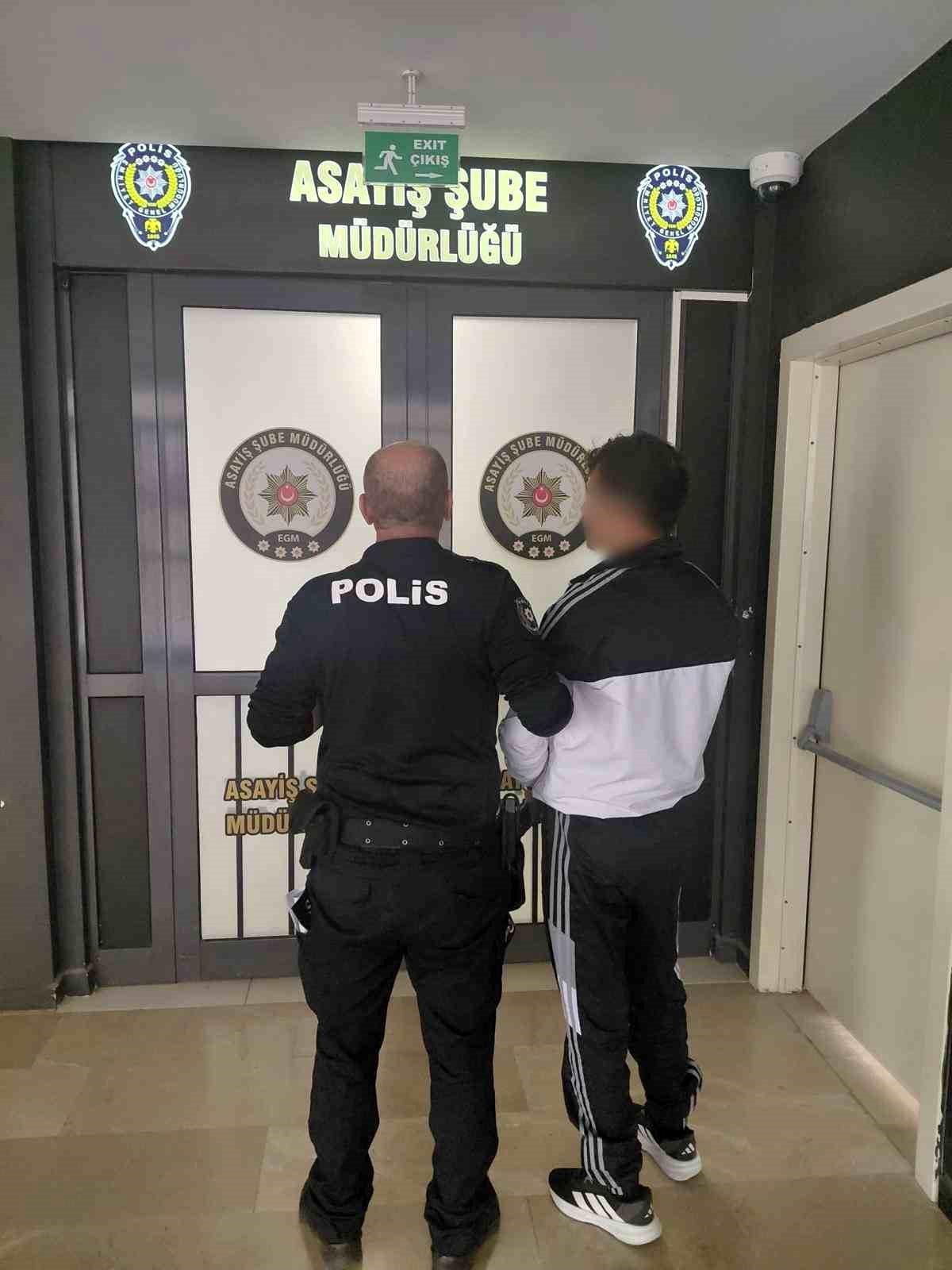 Aranan Şahıs 22 Yıl Cezayla Yakalandı