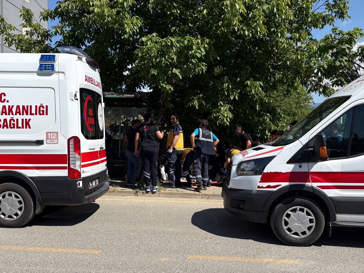 Hendek\'te Elektrikli Motosiklet Kazası
