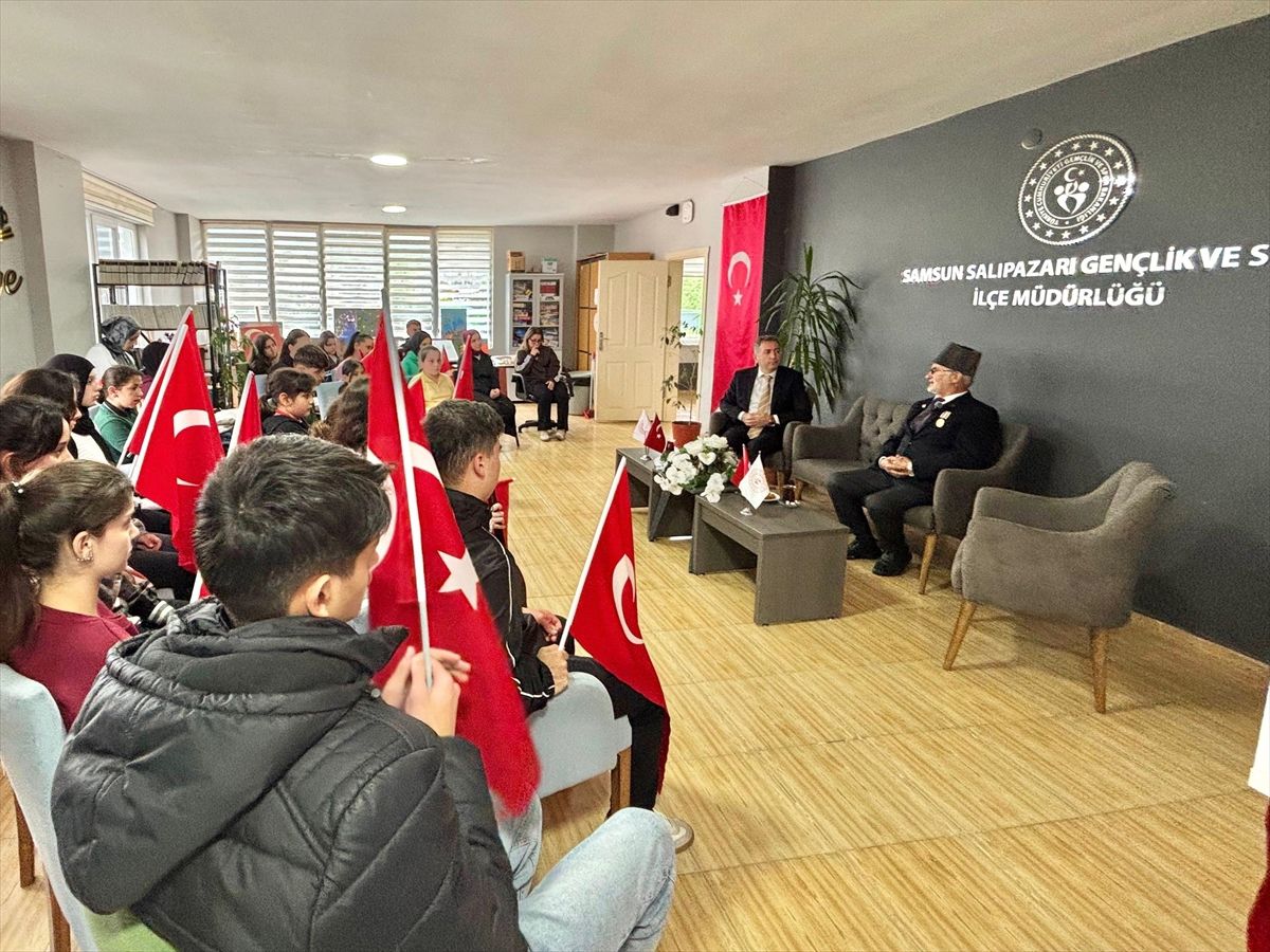 Gençler, Kıbrıs Gazisi ile Buluştu