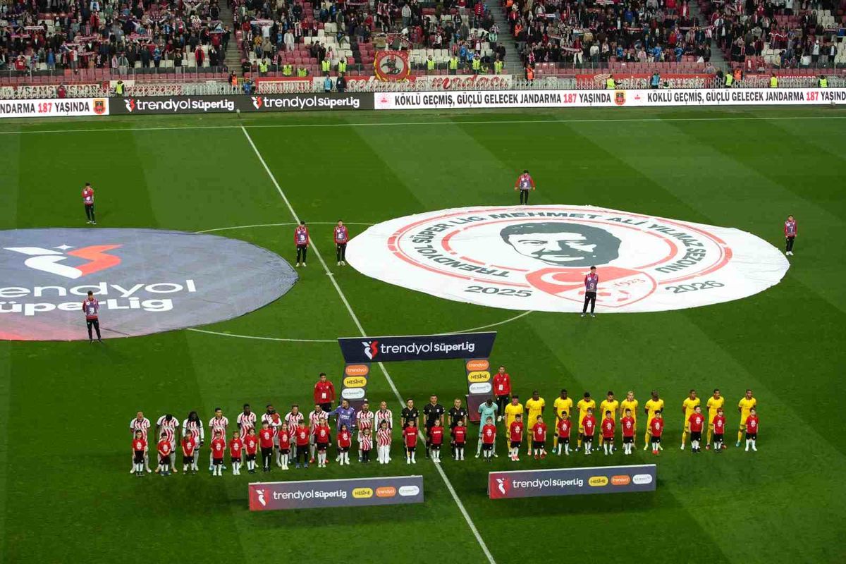Samsunspor - Göztepe: Son Hafta Mücadelesi