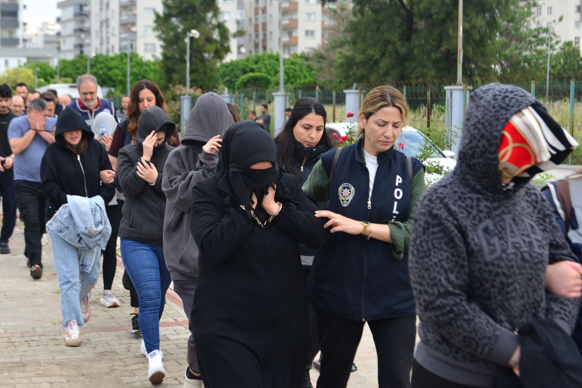 Adliyeye sevk edilen Rasim Ozan Kütahyalı\'nın ifadesi ortaya çıktı: Paralar alacağıma karşılık gönderildi