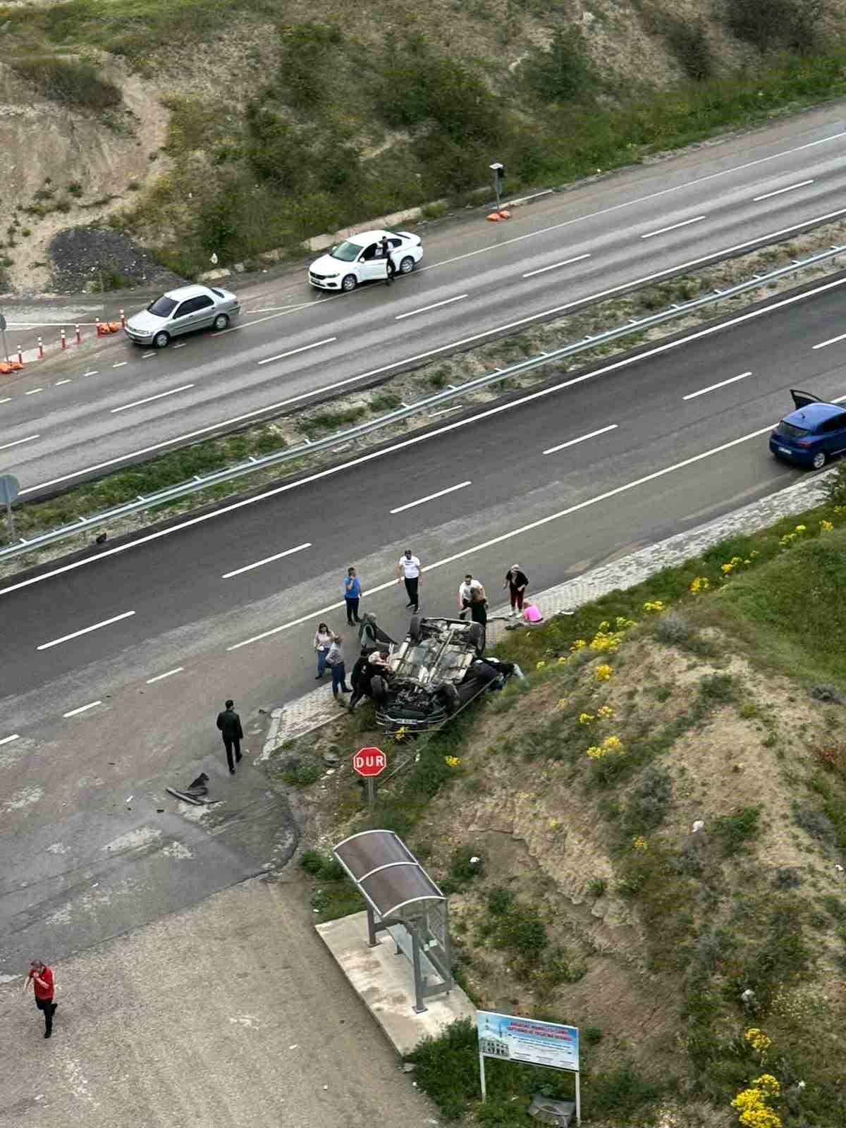 Beypazarı\'nda Trafik Kazası: 3 Yaralı