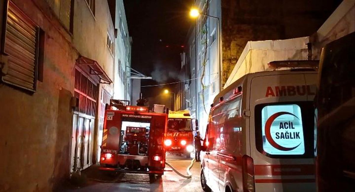 Bursa\'da Tekstil Atölyesinde Yangın
