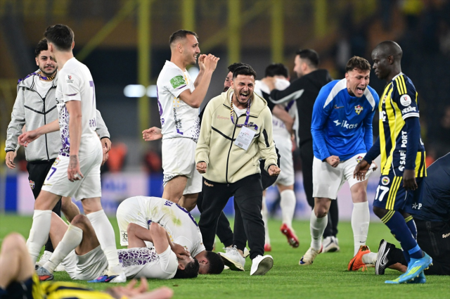 Eyüpspor, Fenerbahçe'ye son dakikalarda attığı golle ligde kaldı