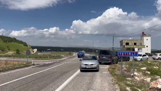 Husumetli yaşlılar arasındaki kavga ölümle bitti