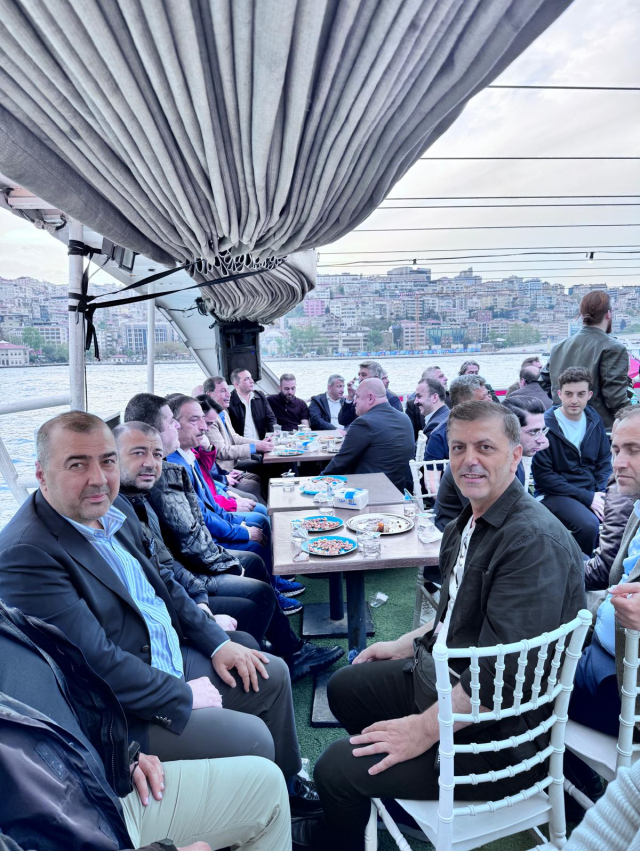İstanbul Boğazı’nda Batman rüzgarı esti
