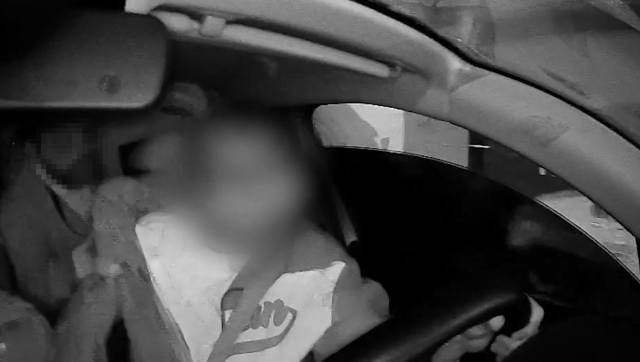 Taksiciler, uygulamayla yolcu taşıyan sürücü ve kadın yolcuya korku dolu anlar yaşattı