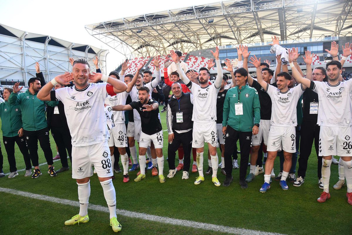 Altay\'da Galibiyet Primleri Ödenmedi