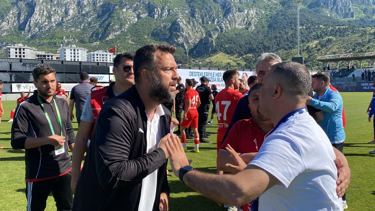 Final Maçında Gerginlik: Alper Doğan Taraftara Saldırdı
