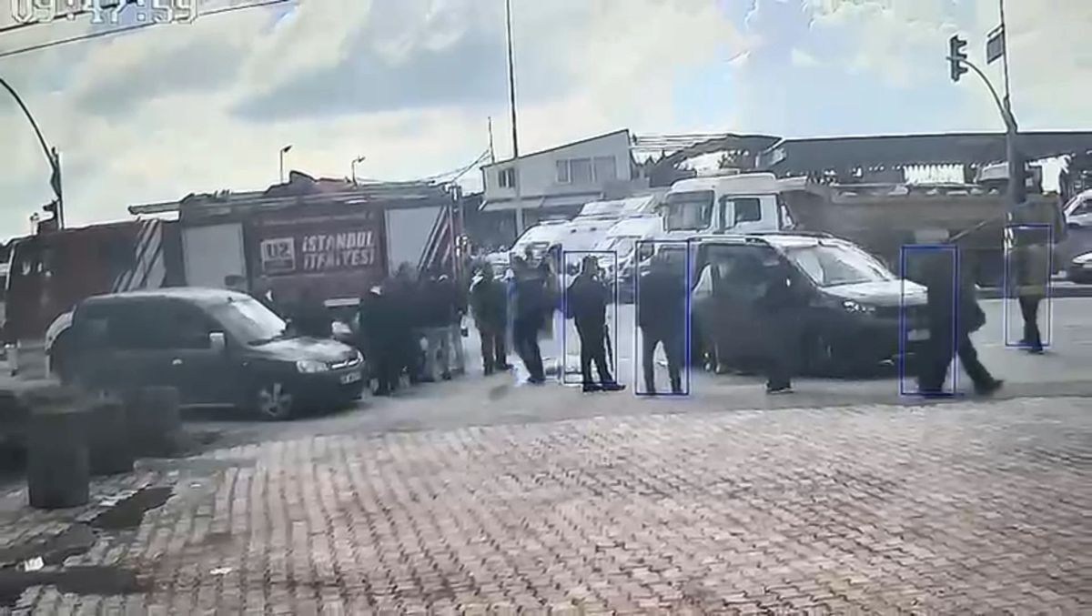 Arnavutköy\'de Zincirleme Kaza: 5 Yaralı