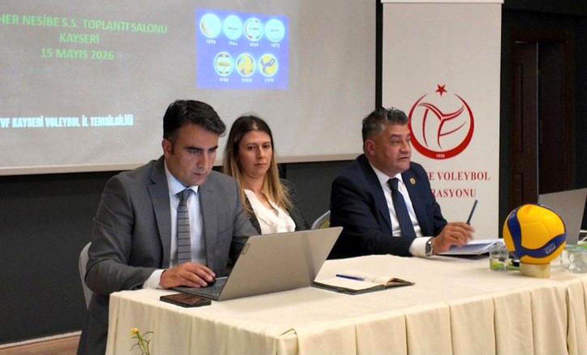 Kayseri\'de Voleybol Semineri Gerçekleşti